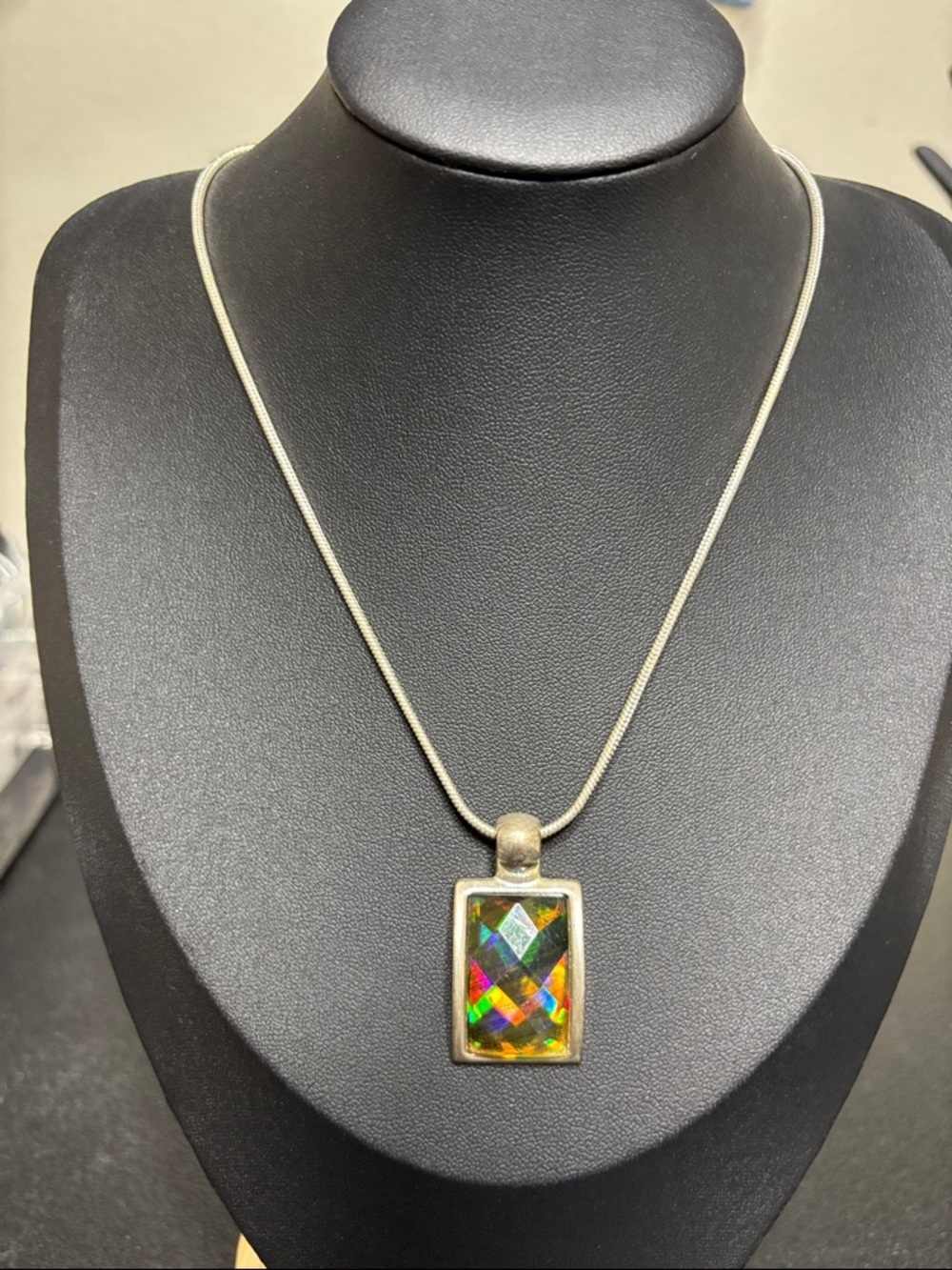 Vintage KC Kenneth Cole Aurora Borealis Silver Tone Necklace AB